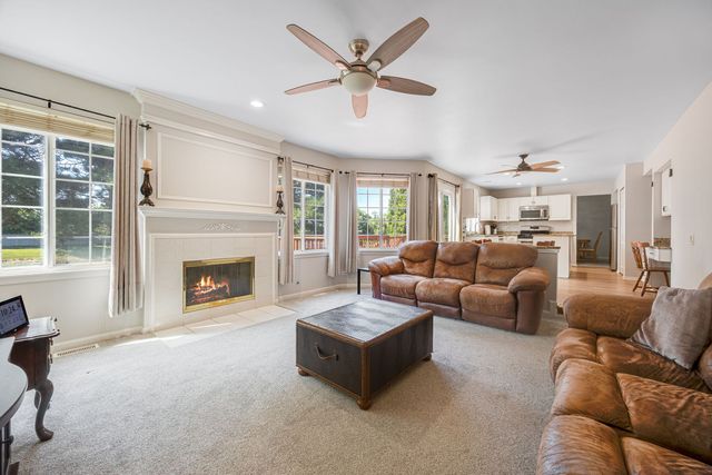 1650 Charlotte Circle, Naperville, IL 60564