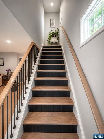 18 Madison, North Arlington, NJ 07031