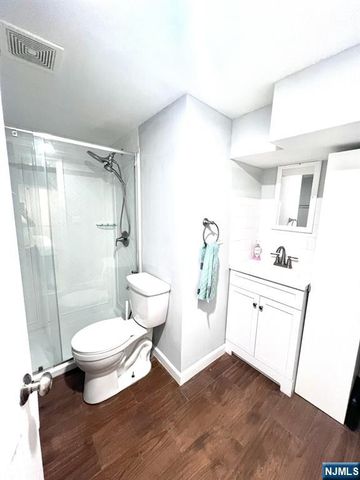 18 Madison, North Arlington, NJ 07031