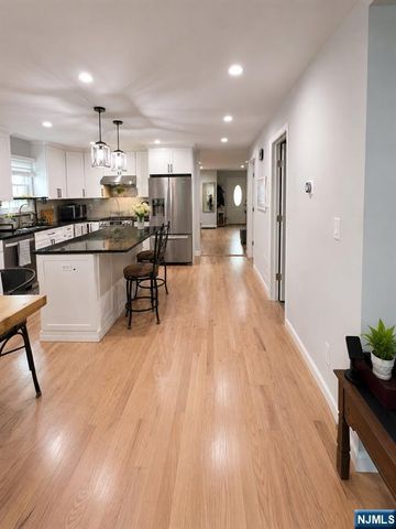 18 Madison, North Arlington, NJ 07031