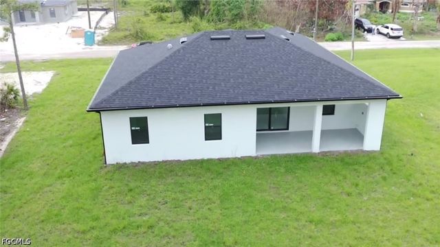 1202 Wellington AVE, Lehigh Acres, FL 33972