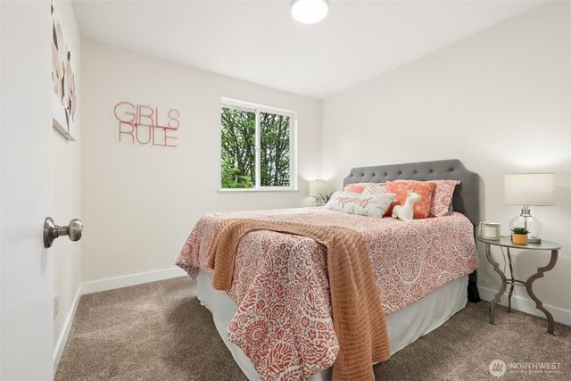 35230 56th Avenue S, Auburn, WA 98001