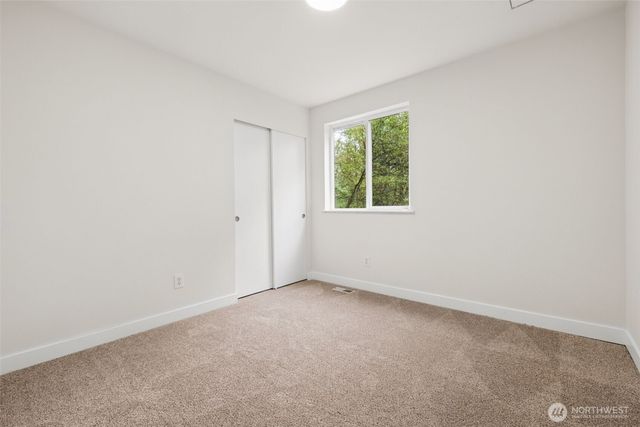 35230 56th Avenue S, Auburn, WA 98001