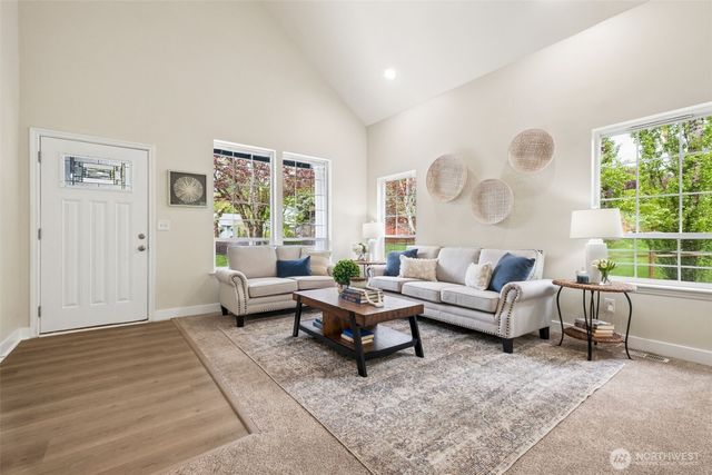 35230 56th Avenue S, Auburn, WA 98001