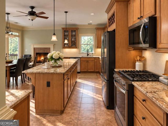 172 Cherokee Drive, Big Canoe, GA 30143