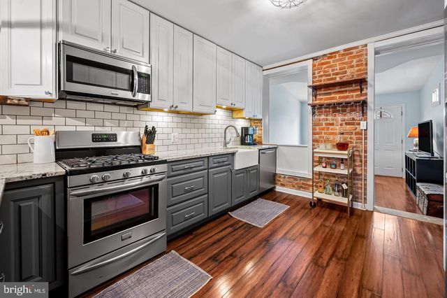 808 S LINWOOD AVE, Baltimore, MD 21224