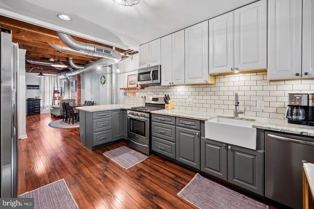808 S LINWOOD AVE, Baltimore, MD 21224