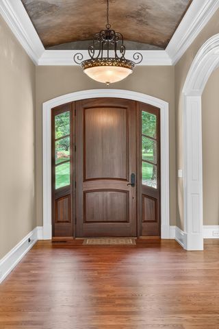 214 Bluegrass Dr, Hendersonville, TN 37075