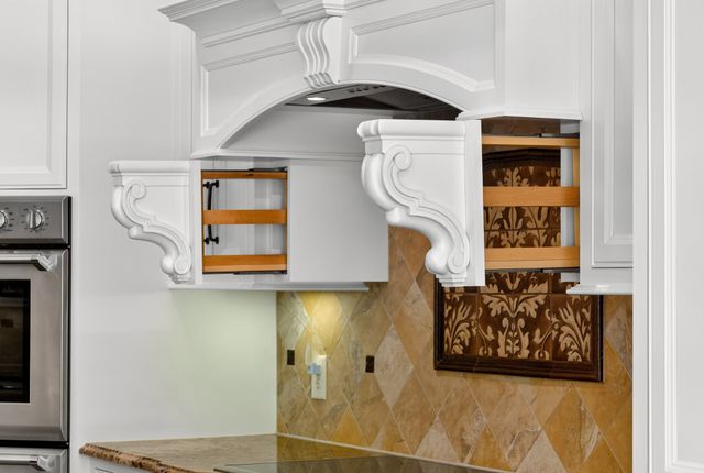 214 Bluegrass Dr, Hendersonville, TN 37075