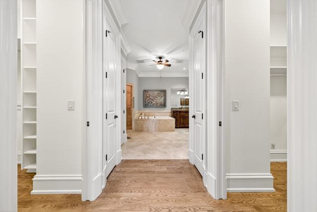 214 Bluegrass Dr, Hendersonville, TN 37075