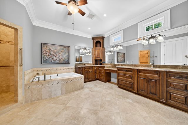 214 Bluegrass Dr, Hendersonville, TN 37075