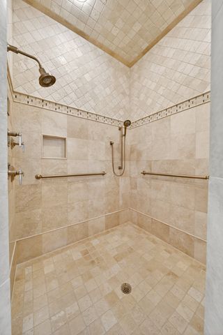 214 Bluegrass Dr, Hendersonville, TN 37075