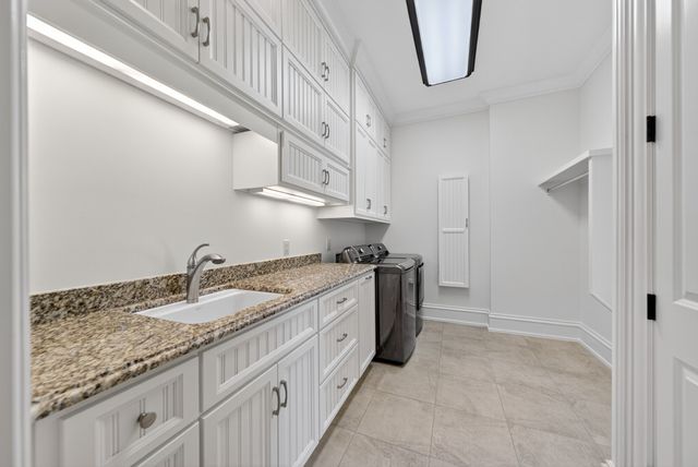 214 Bluegrass Dr, Hendersonville, TN 37075