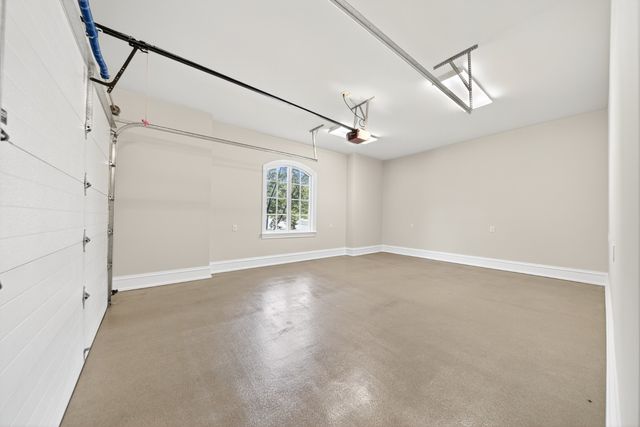 214 Bluegrass Dr, Hendersonville, TN 37075