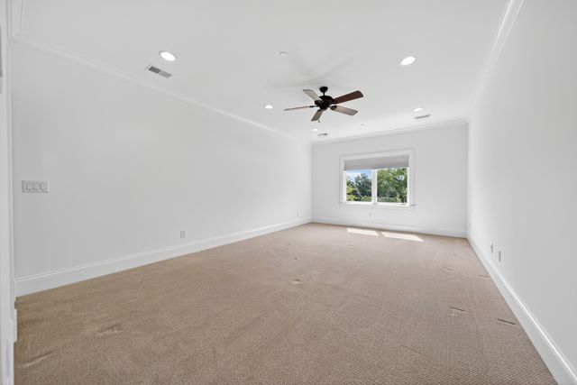 214 Bluegrass Dr, Hendersonville, TN 37075