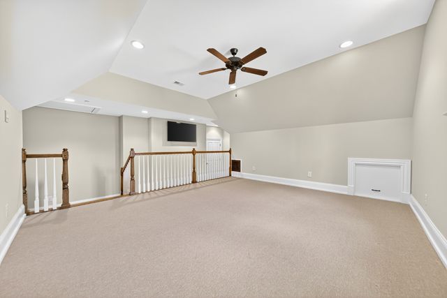 214 Bluegrass Dr, Hendersonville, TN 37075