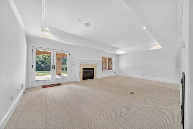 214 Bluegrass Dr, Hendersonville, TN 37075