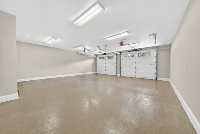 214 Bluegrass Dr, Hendersonville, TN 37075