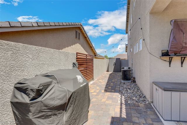 71 La Laguna Street, Henderson, NV 89012