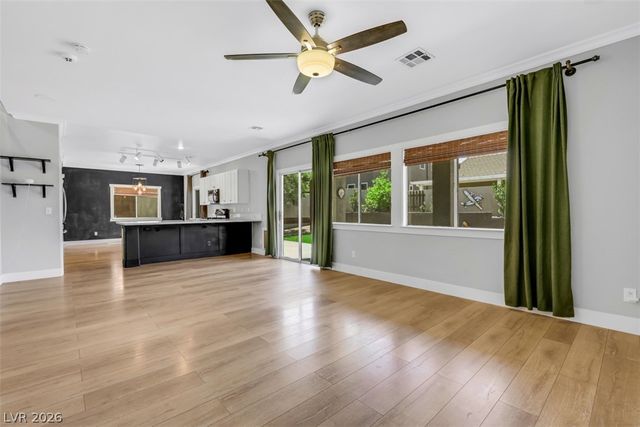 71 La Laguna Street, Henderson, NV 89012