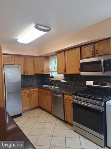 838 ERFORD RD, Camp Hill, PA 17011