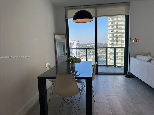 121 NE 34th St 1915, Miami, FL 33137