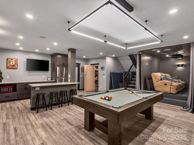 1591 Chestnut Flats Lane, Waynesville, NC 28786