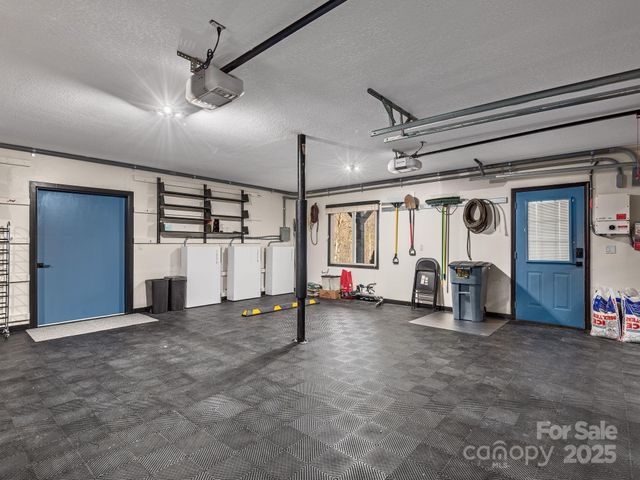 1591 Chestnut Flats Lane, Waynesville, NC 28786