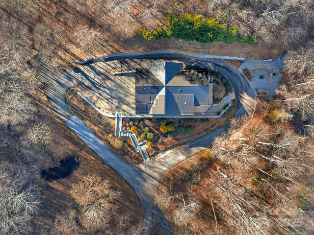 1591 Chestnut Flats Lane, Waynesville, NC 28786