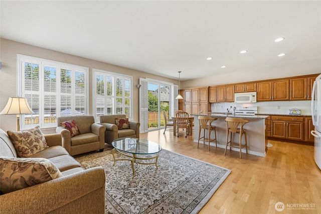 11708 238th Place NE, Redmond, WA 98053