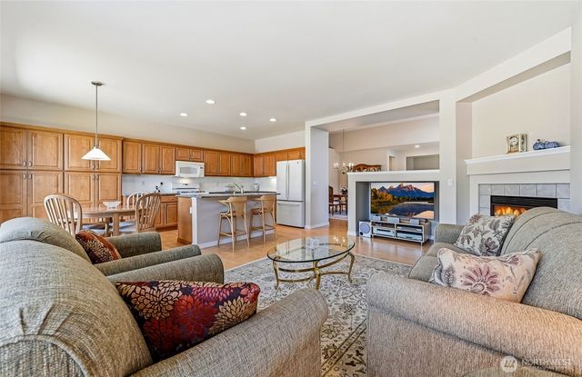 11708 238th Place NE, Redmond, WA 98053