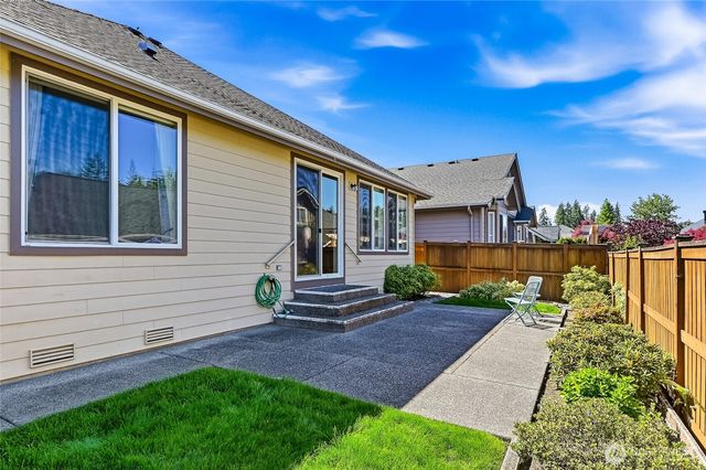 11708 238th Place NE, Redmond, WA 98053