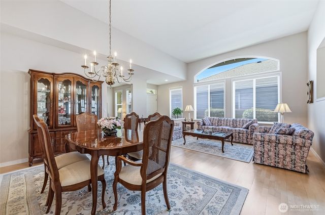 11708 238th Place NE, Redmond, WA 98053