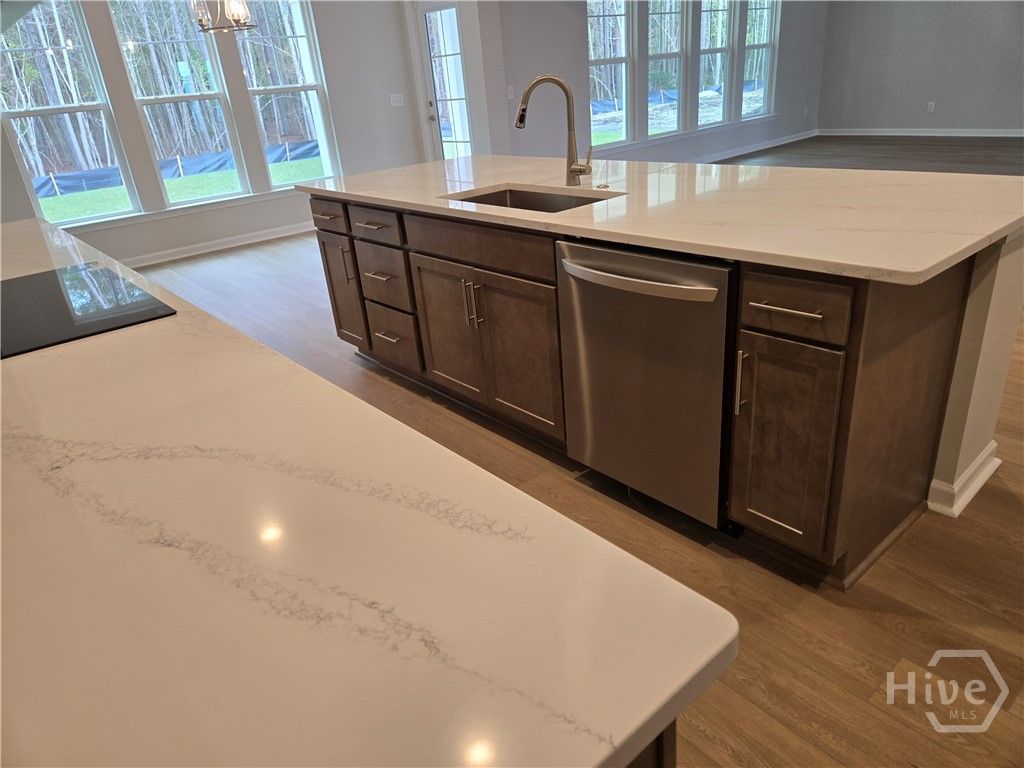 Image 11 of property listing at 192 Champlain Drive, Pooler, GA 31322