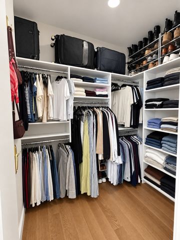 1810 N Wells Street 206, Chicago, IL 60614