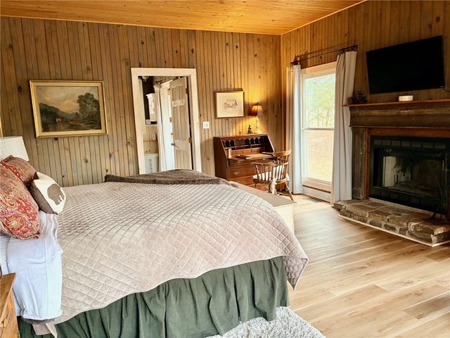 91 NC 2302, Jasper, AR 72641
