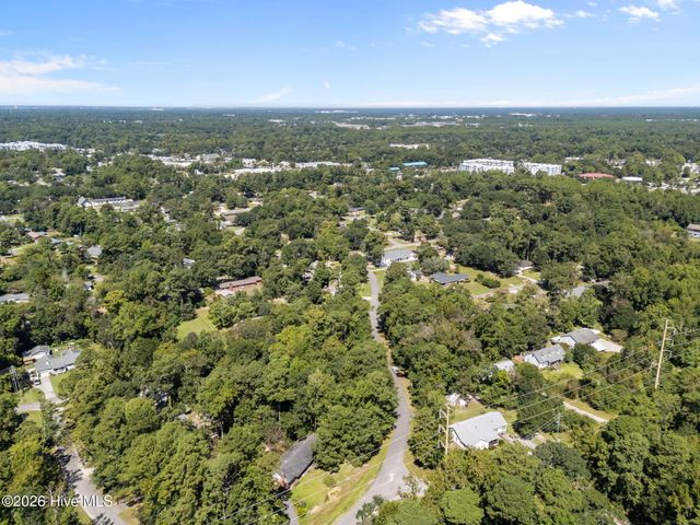 5610 Brittain Drive, Wilmington, NC 28409