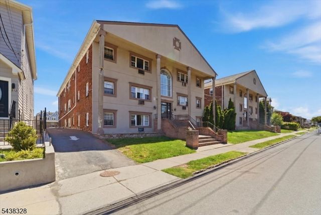 816 W Grand St 3B, Elizabeth City, NJ 07202