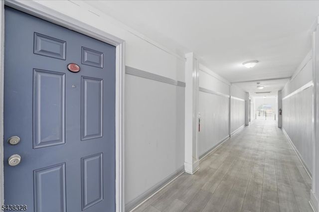 816 W Grand St 3B, Elizabeth City, NJ 07202