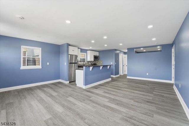 816 W Grand St 3B, Elizabeth City, NJ 07202
