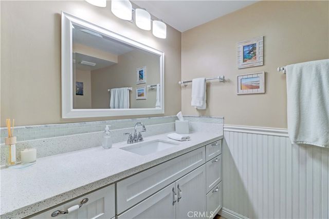 56 Calle Cadiz S, Laguna Woods, CA 92637