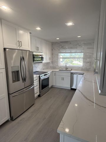 9300 Sunrise Lakes Boulevard 303, Sunrise, FL 33322