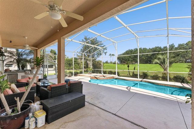 2496 BARONSMEDE COURT, Winter Garden, FL 34787