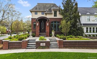 615 Hanna Street, Birmingham, MI 48009