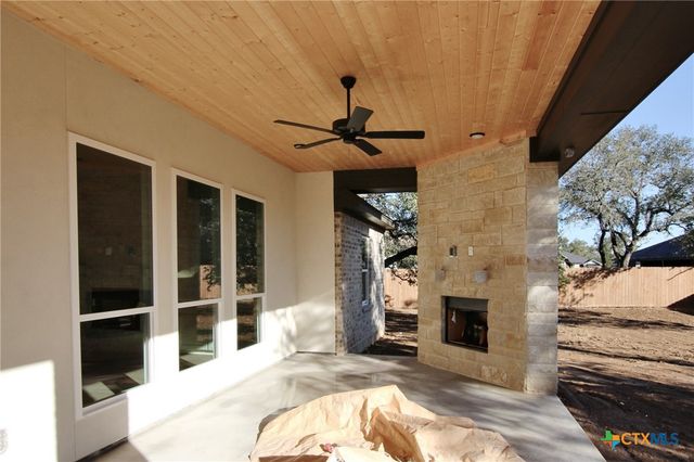 1014 High Plains Drive, Nolanville, TX 76559