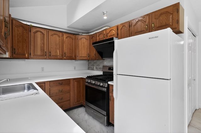 53 S Walnut St 3, Quincy, MA 02169