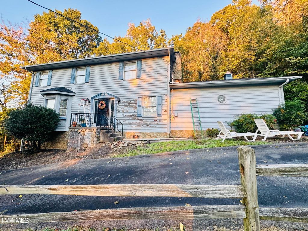 3205 Nola Lane, Kingsport, TN 37664