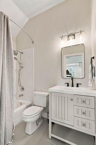 400 Tidal Reef Circle, Mount Pleasant, SC 29464