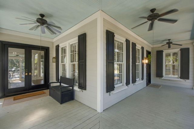 400 Tidal Reef Circle, Mount Pleasant, SC 29464