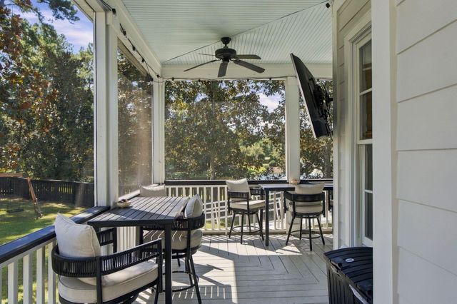 400 Tidal Reef Circle, Mount Pleasant, SC 29464